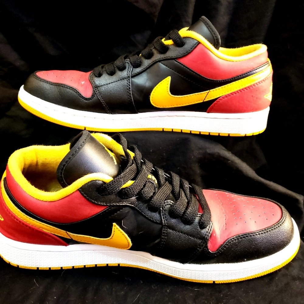 2013 Air Jordan - Picture 3 of 8